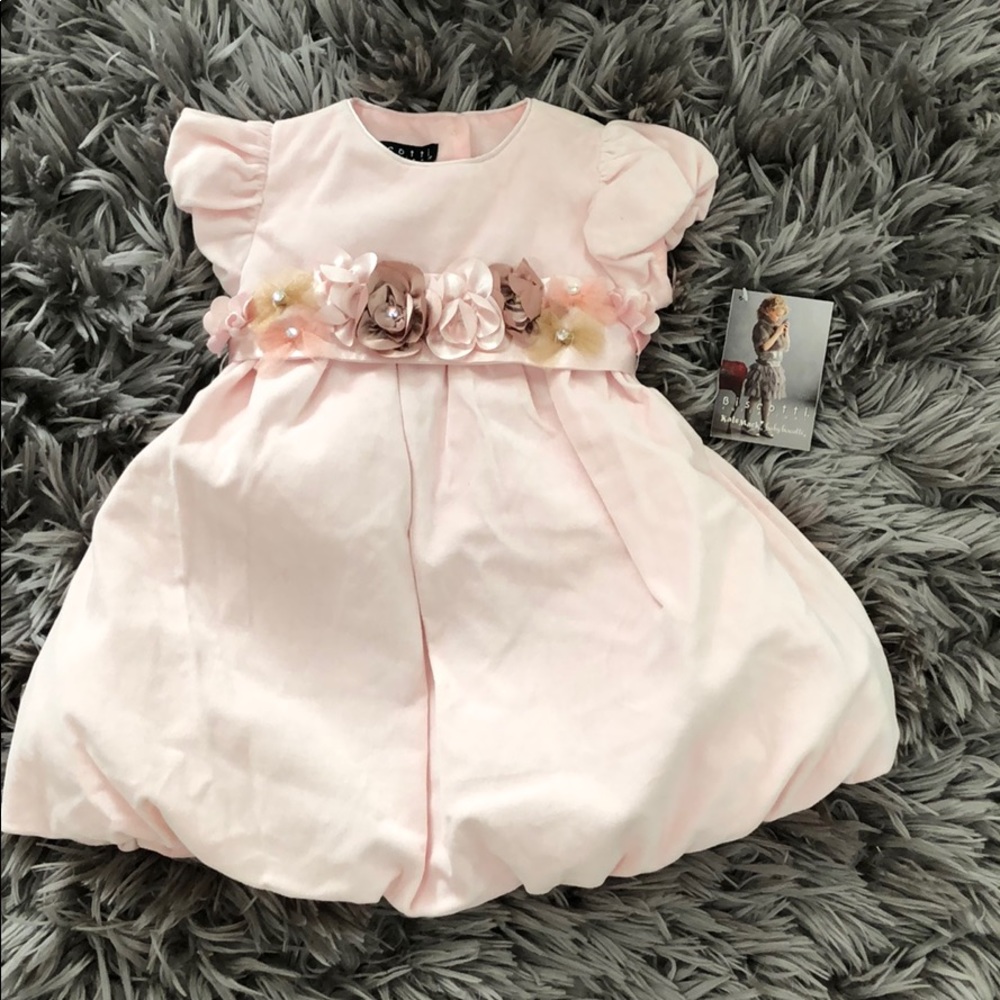 Pink Dress with beautiful little flowers!!